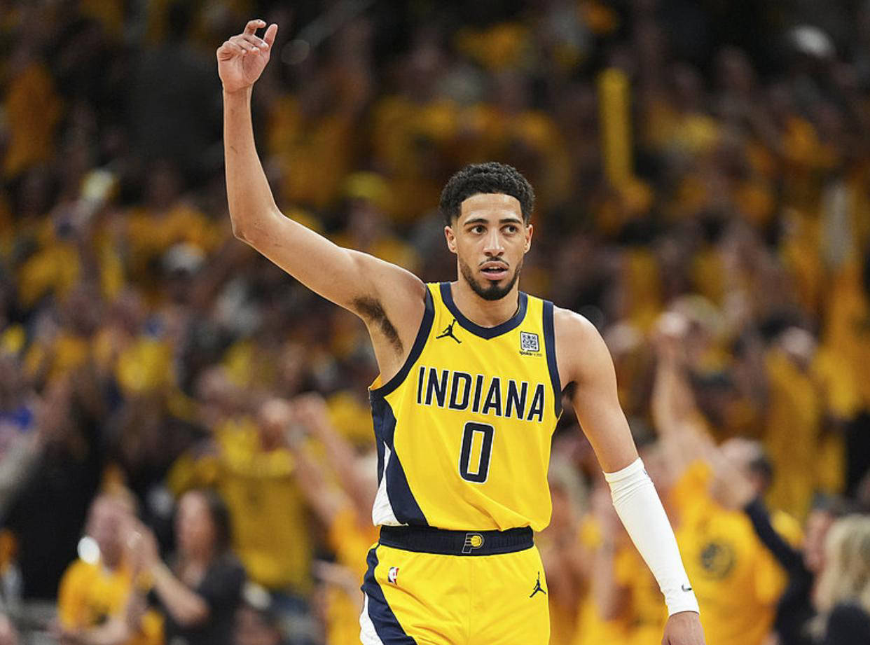 APP下载关于西亚卡姆在澳大利亚队比赛中绝杀，连败引发热议！的信息