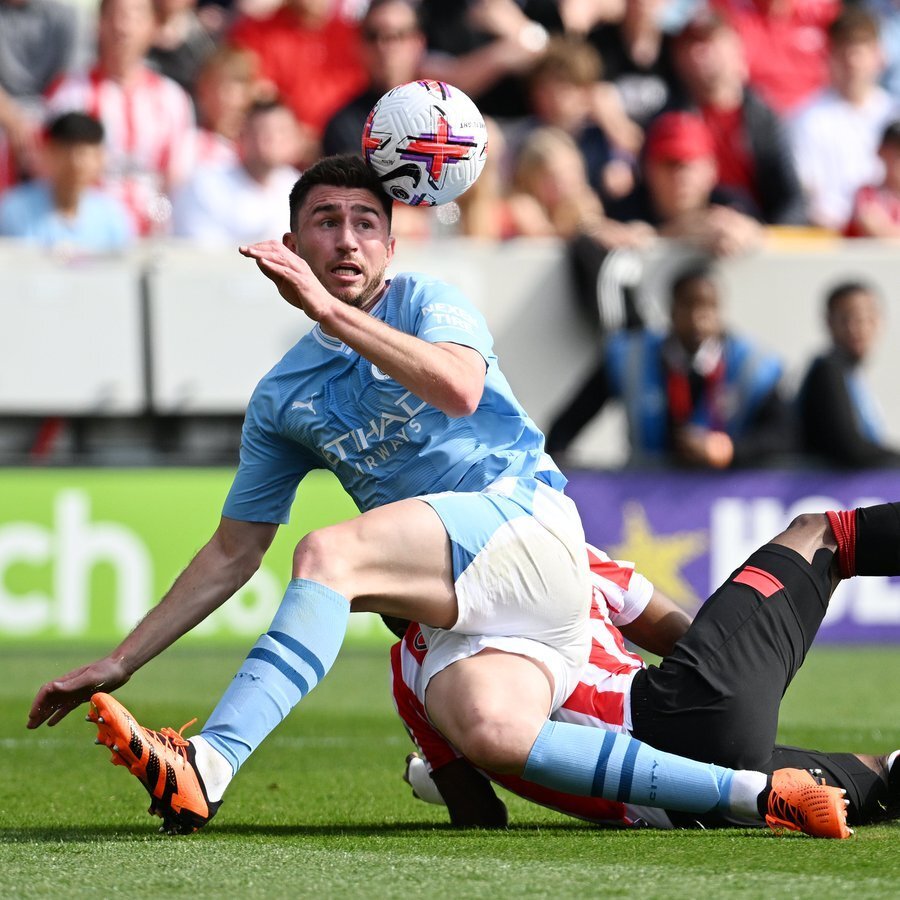 爱游戏体育风云突变！皇家马德里赛前门线救险，欧超杯版图或变，引发热议，资深球员宣示担当的简单介绍